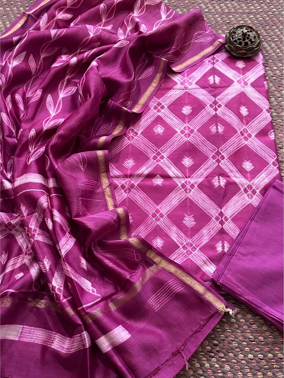 Shibori Maheshwari Silk Set